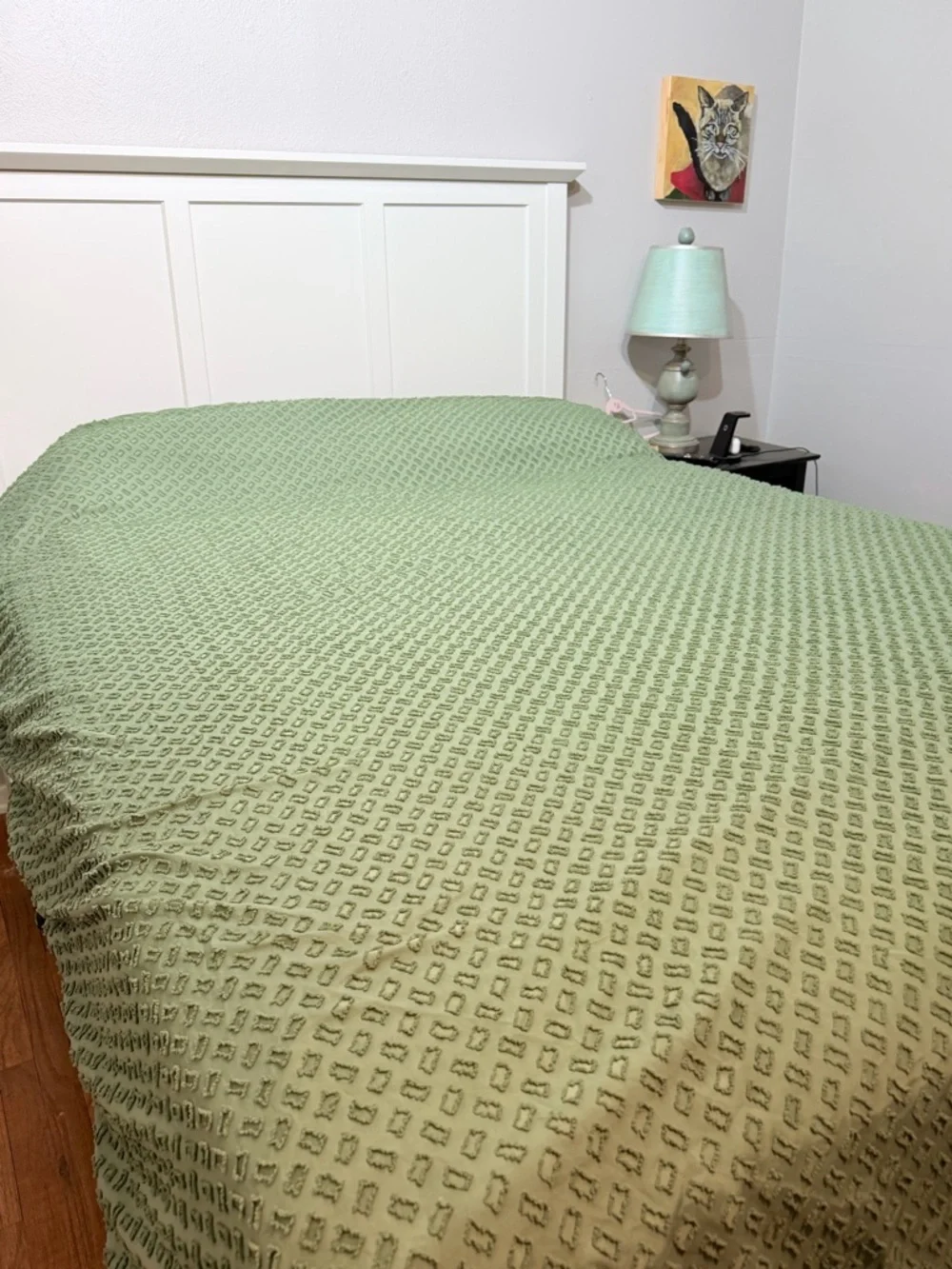 Green cut thread vintage look bedspread